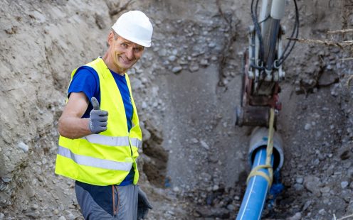 Andreas Treitler WLV Pitten bei der Verlegung der Trinkwasserleitungen