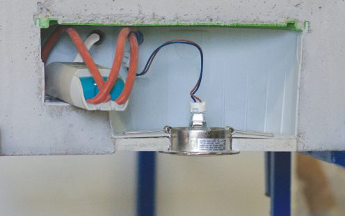 Lampeneinbau bei IBTronic XL