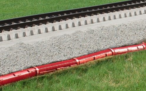 DIVIO verlegt neben Gleiskörper