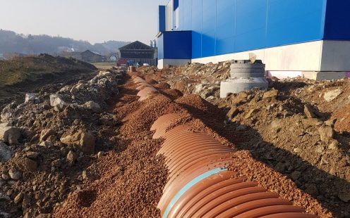Stauraumkanal für Hallenneubau Betonwerk