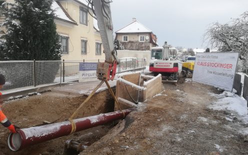Kanalrohrverlegung im Winter